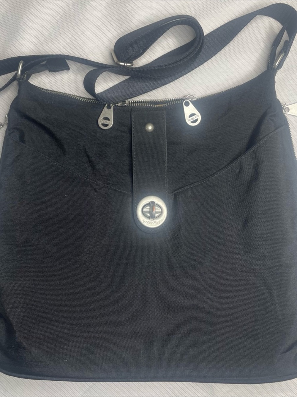 Baggalini Helsinki Bag Purse Black Large Hobo Crossbody Shoulder Bag